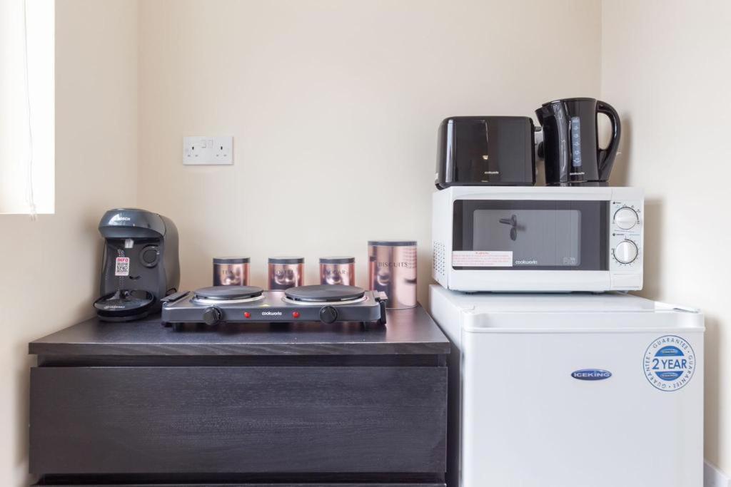 Isleworth Suites - Tw7 Dış mekan fotoğraf