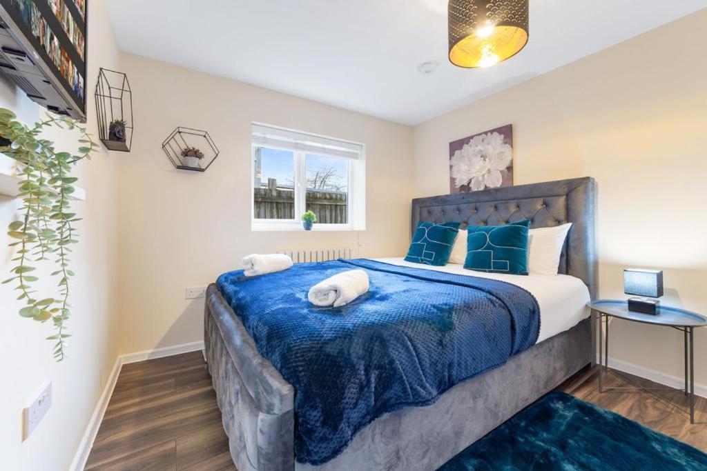 Isleworth Suites - Tw7 Dış mekan fotoğraf