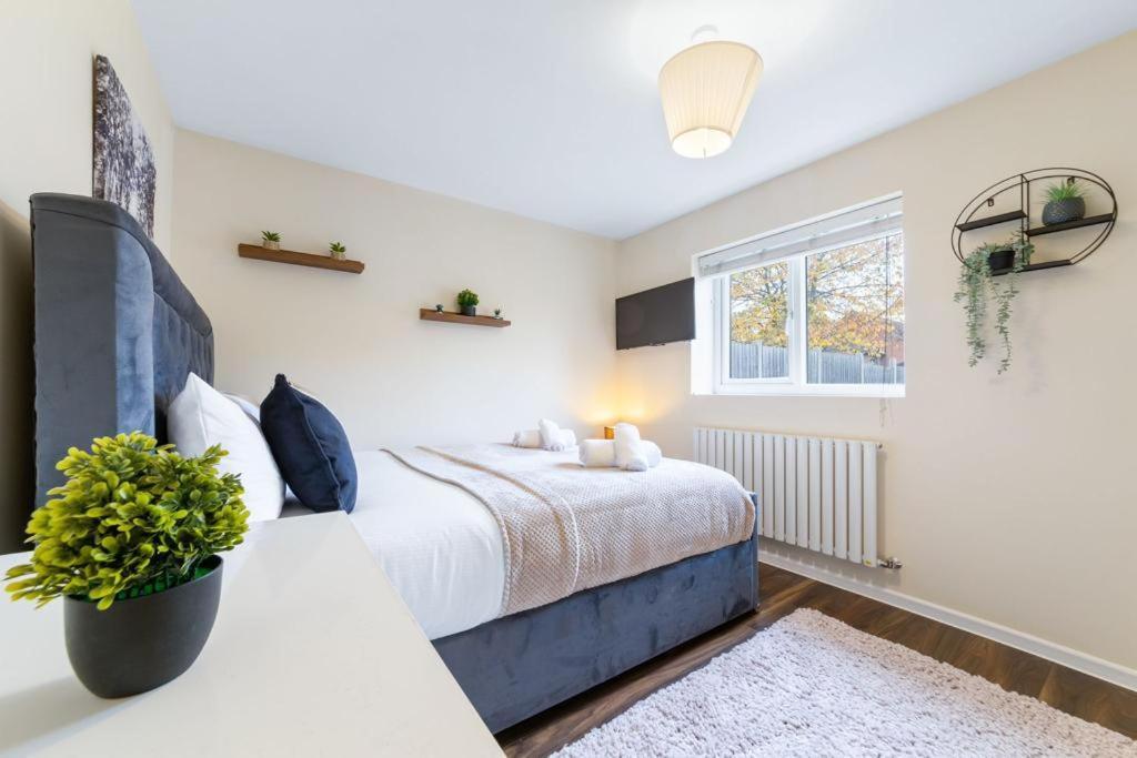 Isleworth Suites - Tw7 Dış mekan fotoğraf